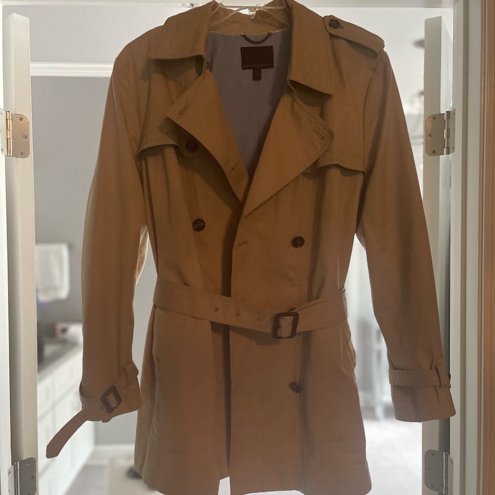 Women’s Tan Trench Coat